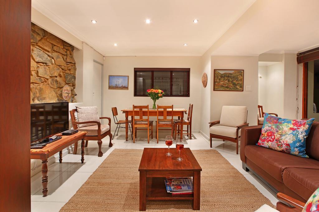Afribode'S Dysart Cottage Cape Town Bagian luar foto